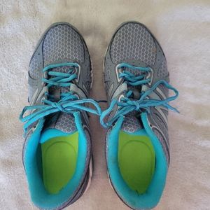 New Balance womens shoes